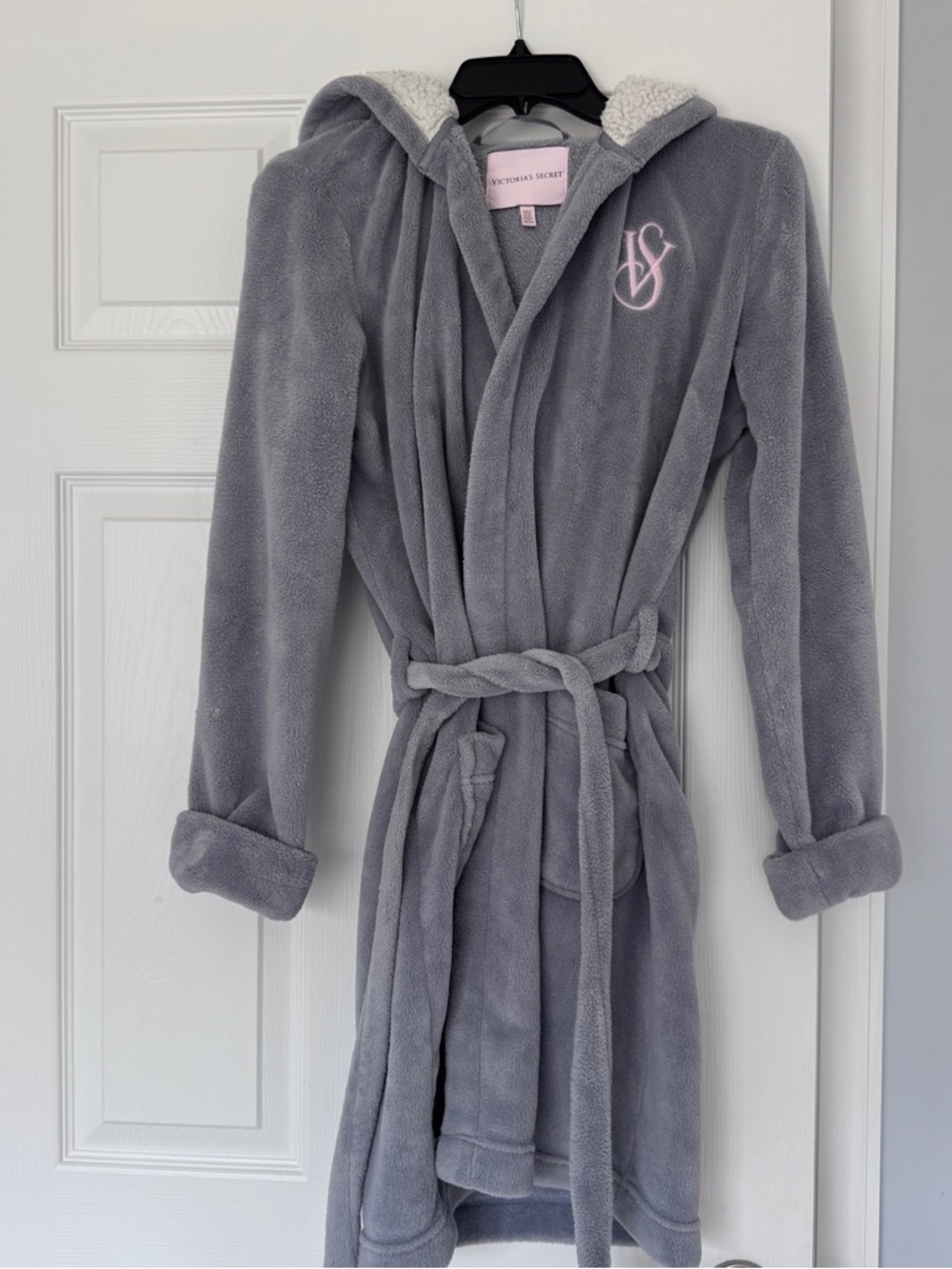 Victoria's Secret Hooded Robe in Light Gray